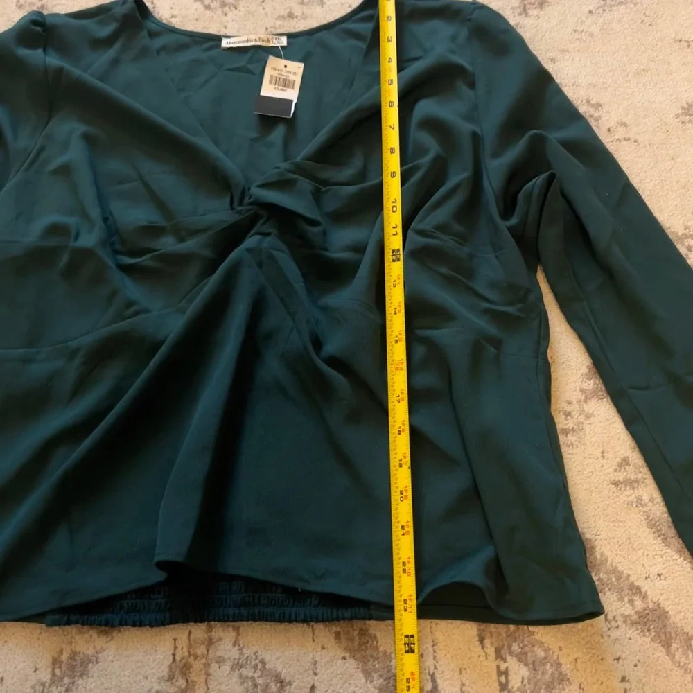 Abercrombie & Fitch Green Blouse XXL NWT - Picture 2 of 5